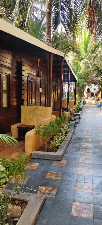 Tattvam On The Beach - Retreat And Spa Hotel Arambol Exterior photo